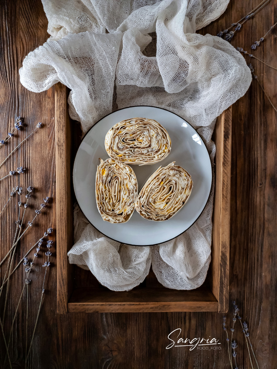 Рулет из лаваша 