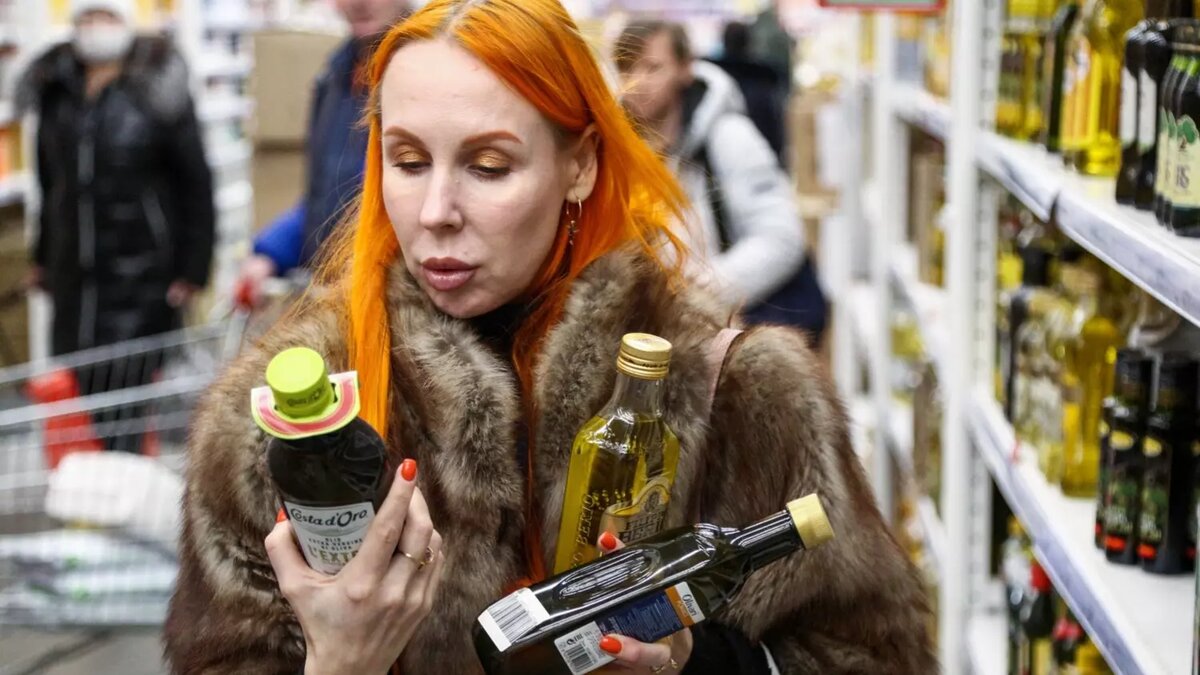 За неделю — с 4 по 10 февраля — рост цен в магазинах составил 0,23%. Фото: Евгений Софийчук/ТАСС