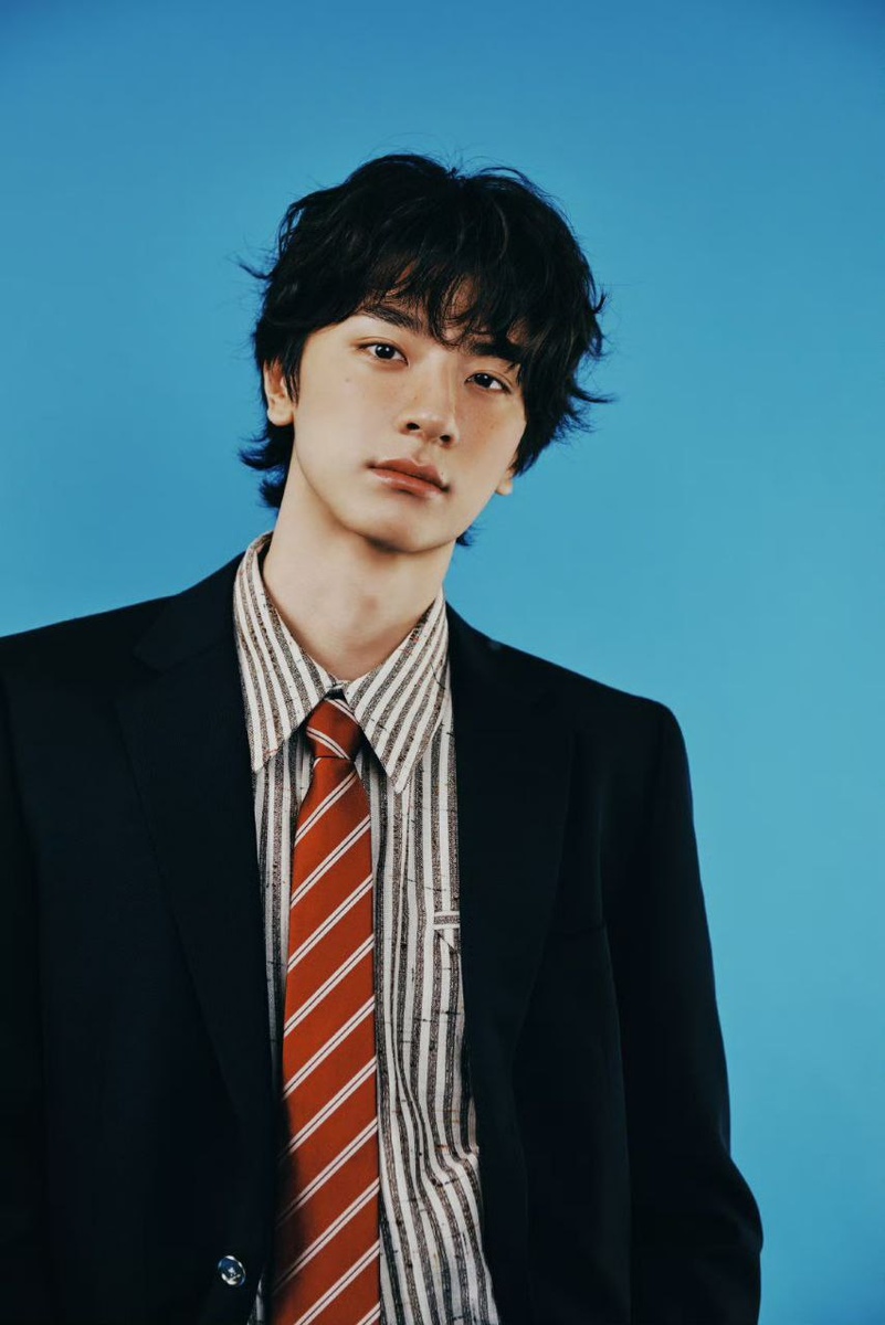 Актёр Линь И