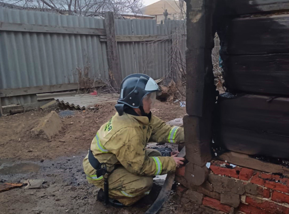 огнеборцы ПЧ№19 ГКУ "Волгоспас" выезжали на тушение пожара