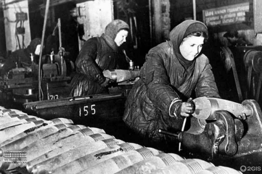 Производство мин. Фото: Музей Новосибирска