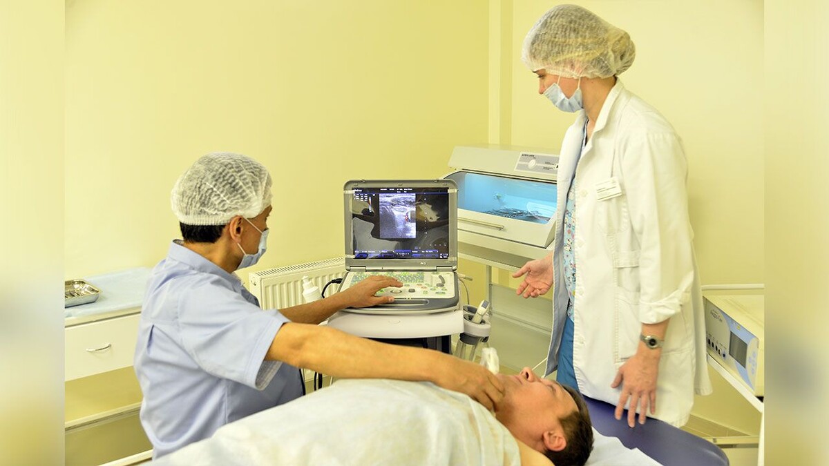 Медицинские  организации направляют средства на специальную оценку условий труда и  приобретение средств индивидуальной защиты. Фото: Владимир Бикмаев