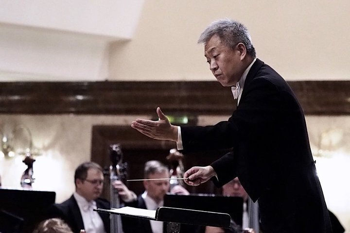 В первый вечер дирижировал Тао Линь. предоставлено пресс-службой ГАСО РТ