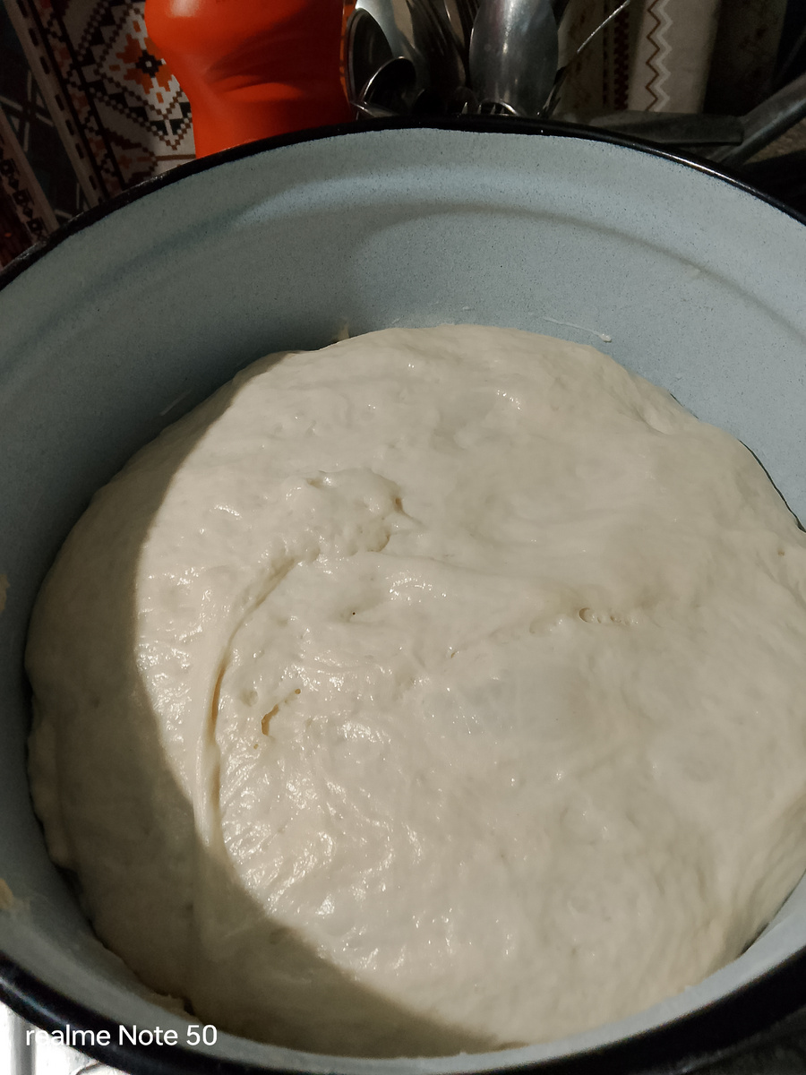 Очень пышное тесто получилось.