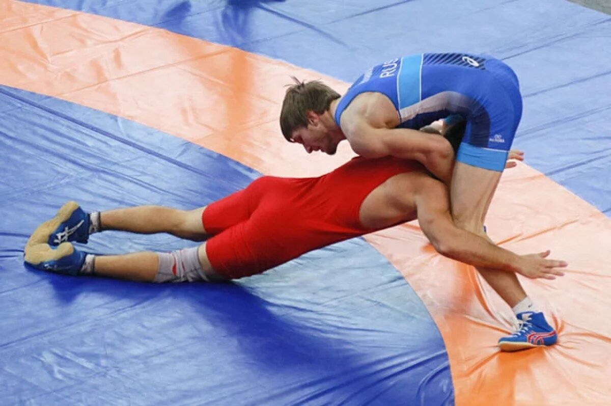    Чувашская спортсменка выступает на Международном турнире по вольной борьбе