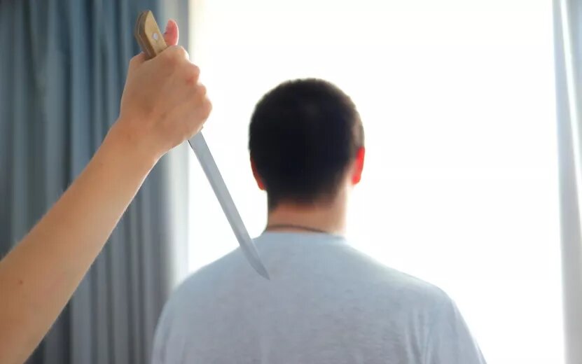    Жительница Удмуртии получила условный срок за нападение на мужа с ножом