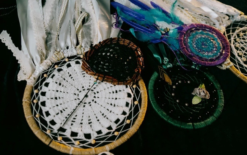    Гороскоп на 15 февраля 2025 года: Близнецам важно замедлиться, а Скорпионы могут ощутить неожиданный прилив вдохновения