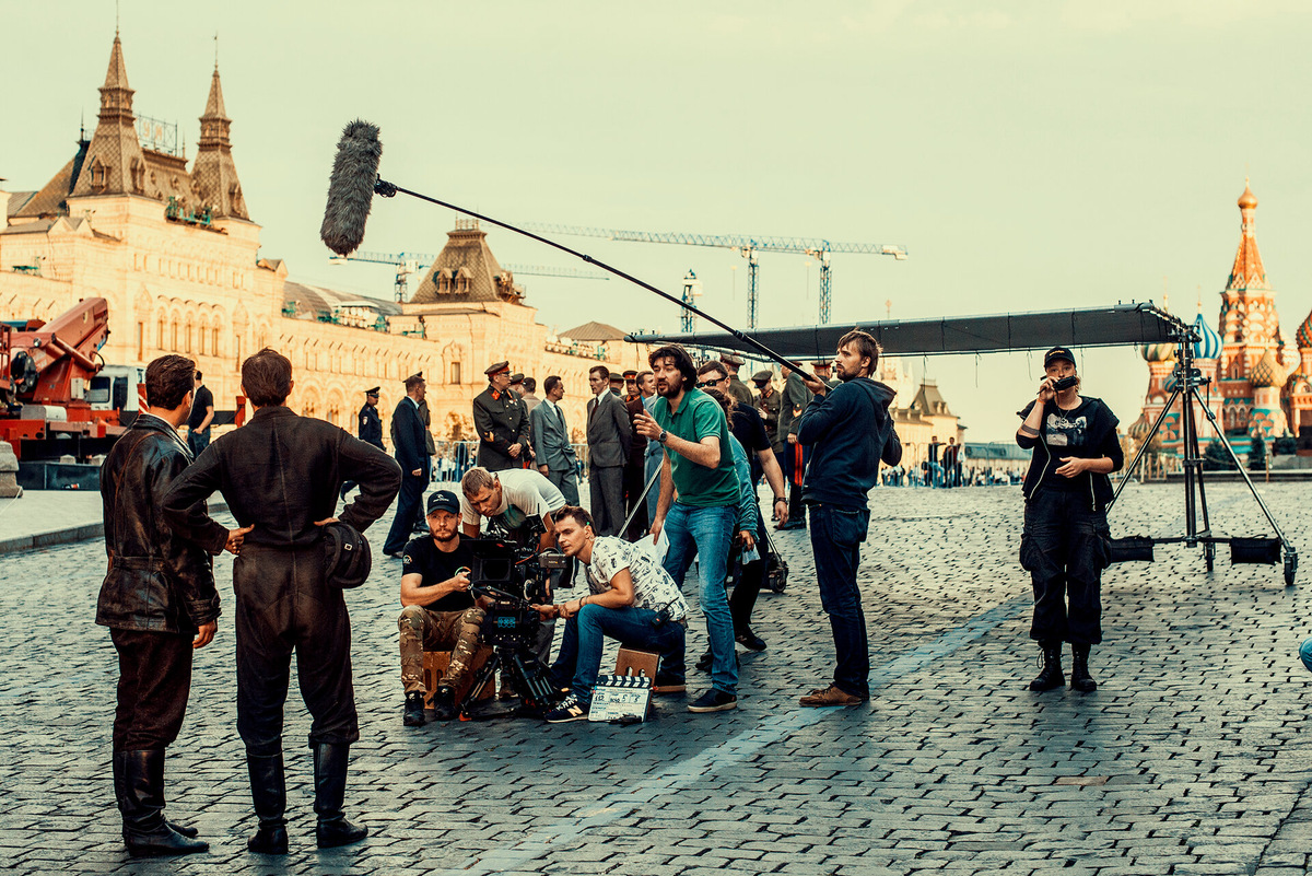 Кадр со съемок фильма "Танки". Фото взято с сайта www.kinopoisk.ru