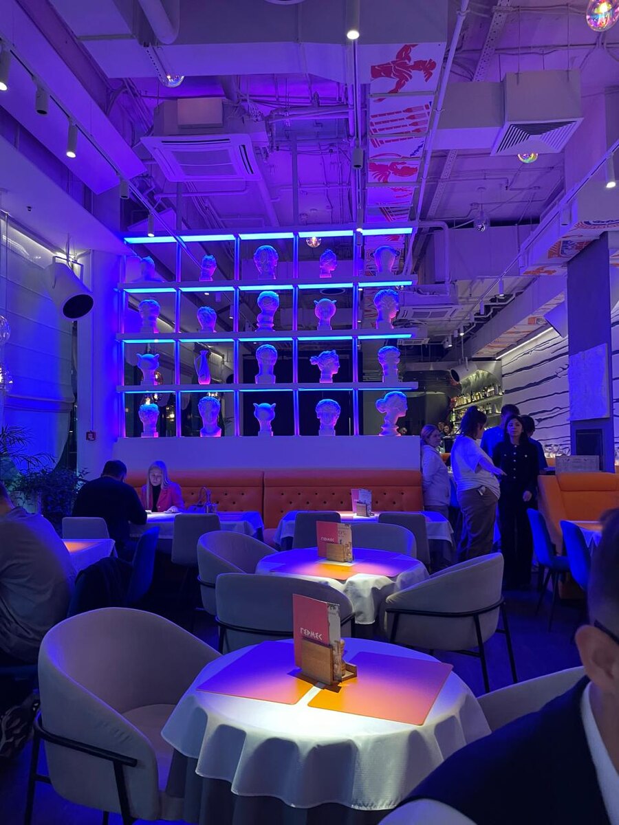 Ресторан Гермес © "Покажу Москву"