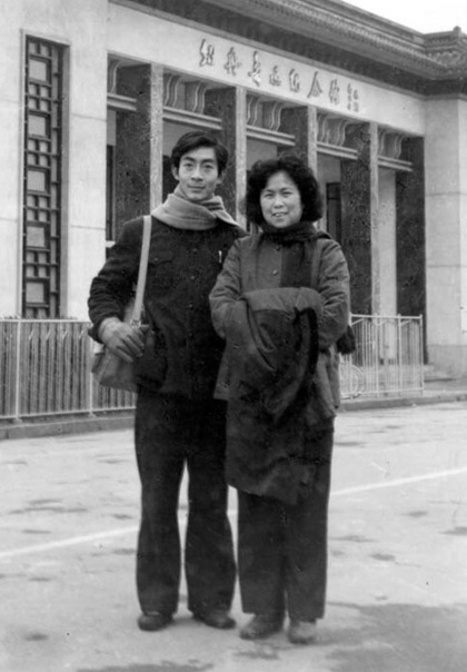 Исполнитель роли Сунь Укуна Лю Сяо Лин Тон и режиссёр Ян Цзе