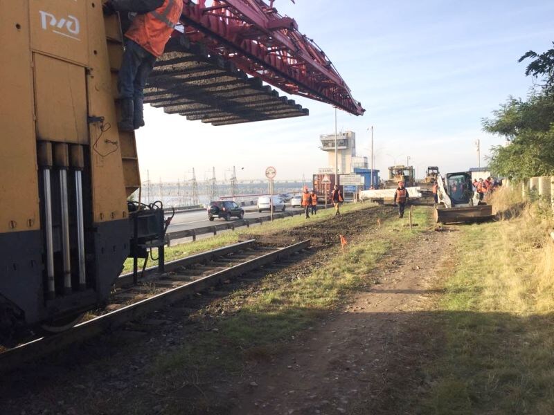 © Пресс-служба Куйбышевской железной дороги / kbsh.rzd.ru (Замена рельсошпальной решетки на участке Тихоново – Набережные Челны, 2017 г.) 