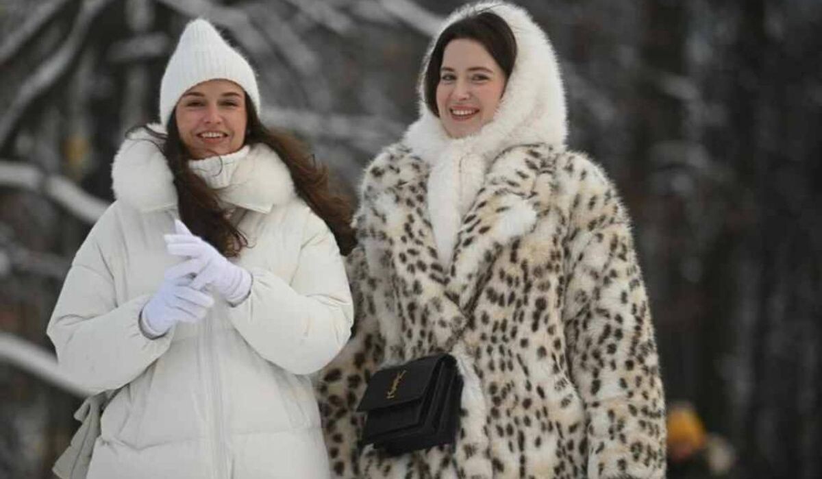     Девушки Петербурга. Источник: kp.ru Автор фото: Алексей Булатов