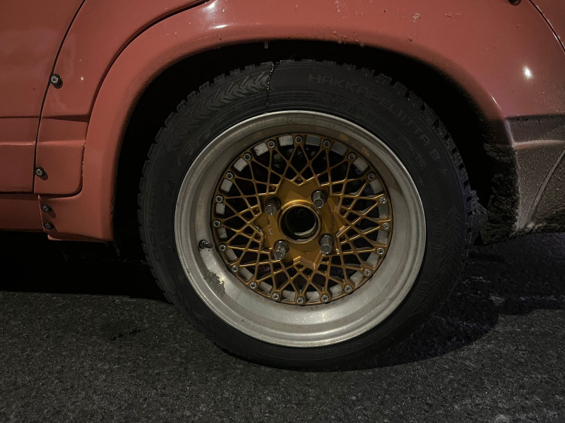    Дрифтеры исполнили занос перед патрулем ДПС в ПетрозаводскеГАИ Петрозаводска