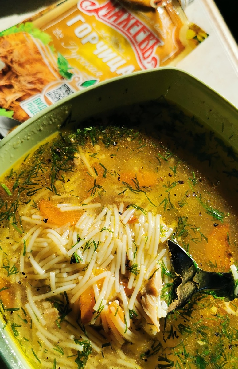 Под конец путешествия соскучились по супчикам. Хорошо, что кухня всегда с нами и можно приготовить что захотим. 