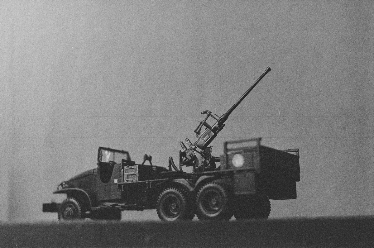 Есть все-таки в пленоных снимках своя магия, несмотря на их несовершенство: GMC CCKW-353