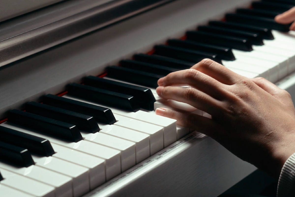 Цифровое фортепиано Antares W-500 WH