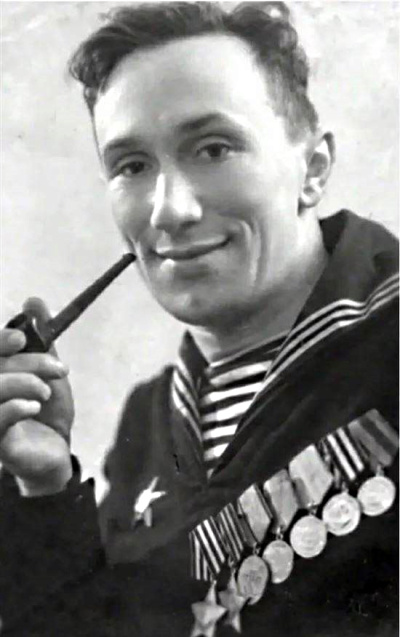 Герой войны А. Смирнов. Фото из открытых источников