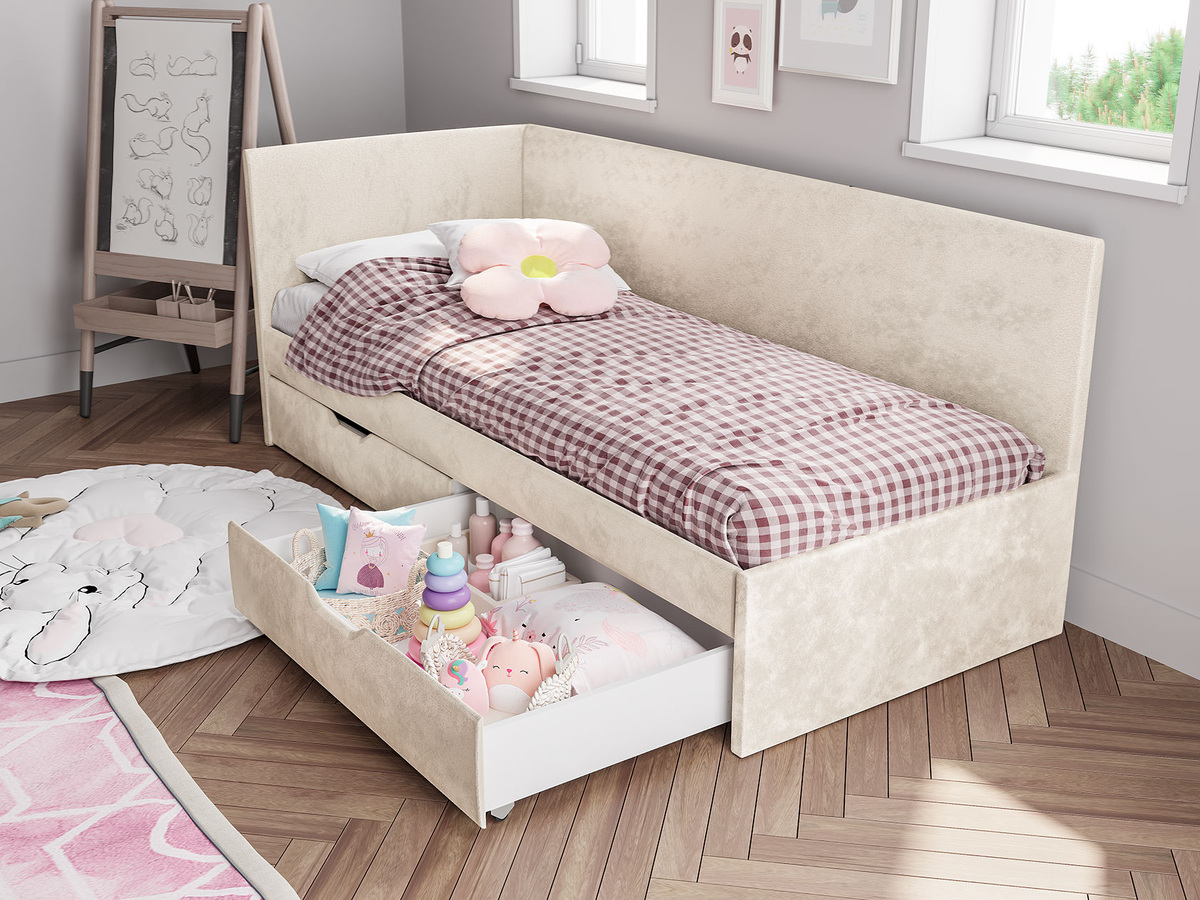 Модель с ящиками и мягкой обивкой станет альтернативой небольшому дивану. Спинка и боковина практически не занимают места, но создают комфорт во время отдыха и сна.