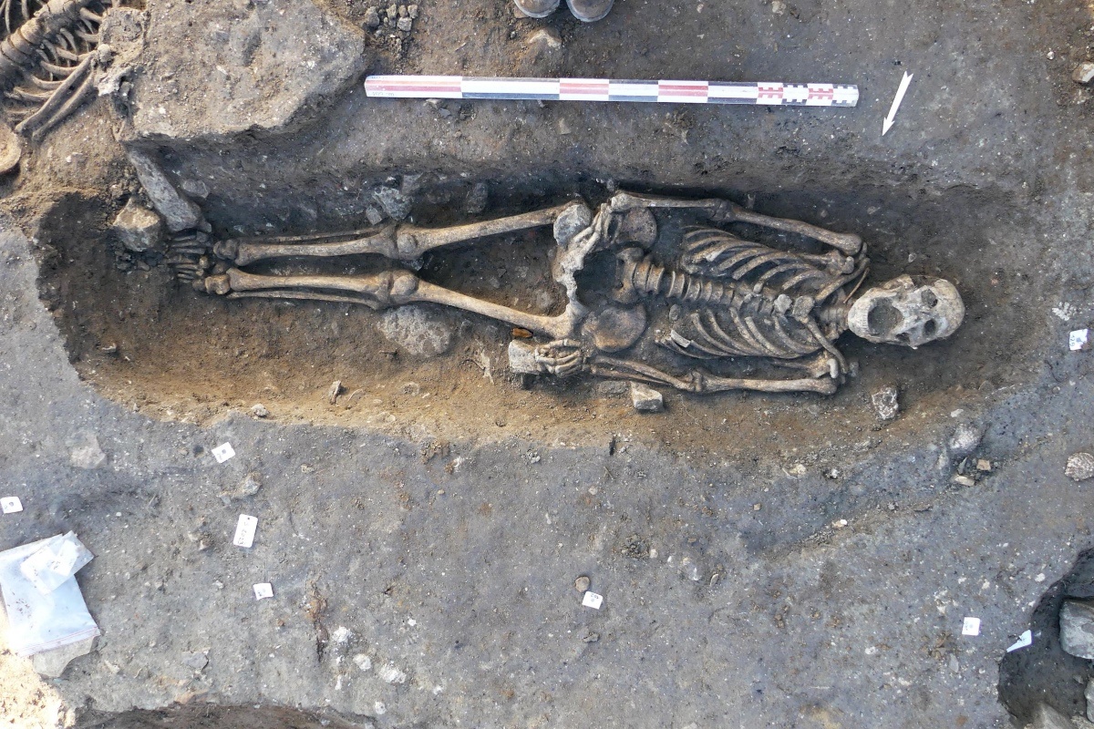 InrapOfficiel / Facebook (входит в корпорацию Meta, признана экстремистской и запрещена в России)📷Некоторые усопшие лежали в могилах в нетипичных позах или направлениях по отношению к сторонам света