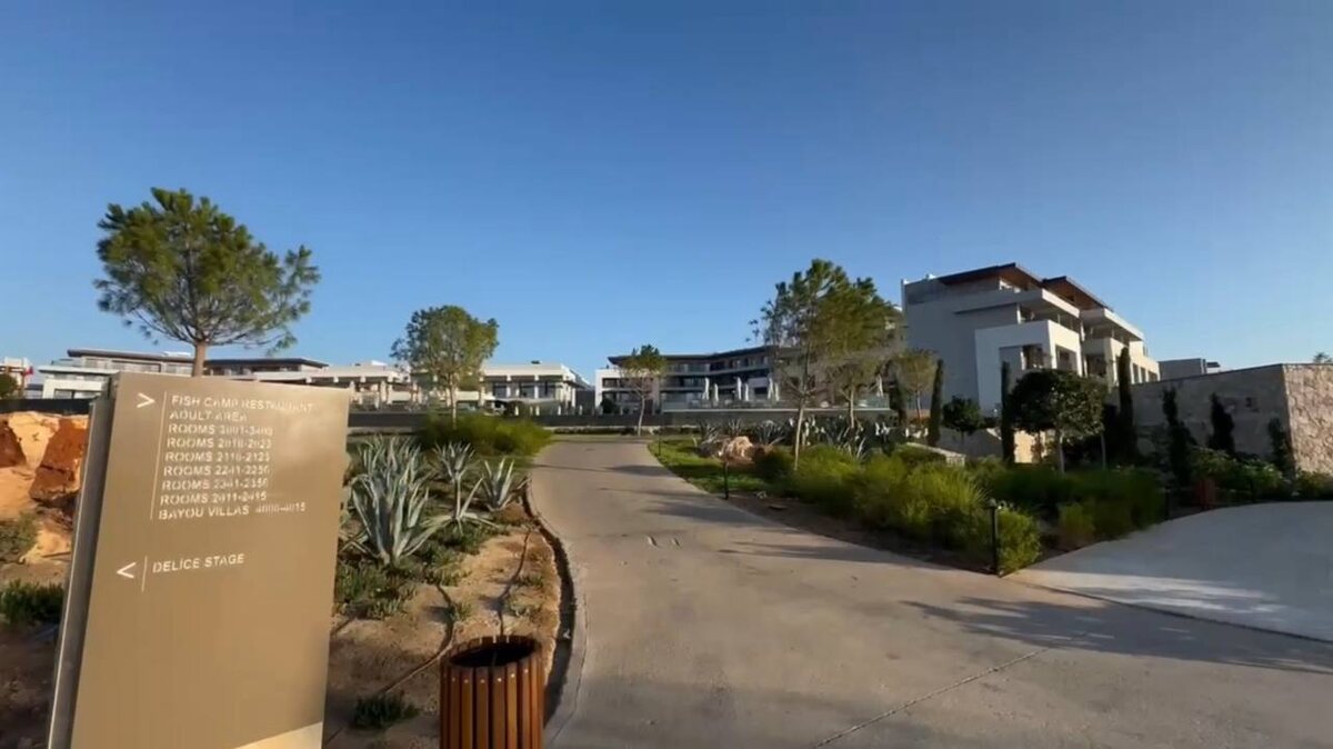 Отель Anda Barut Collection 5*