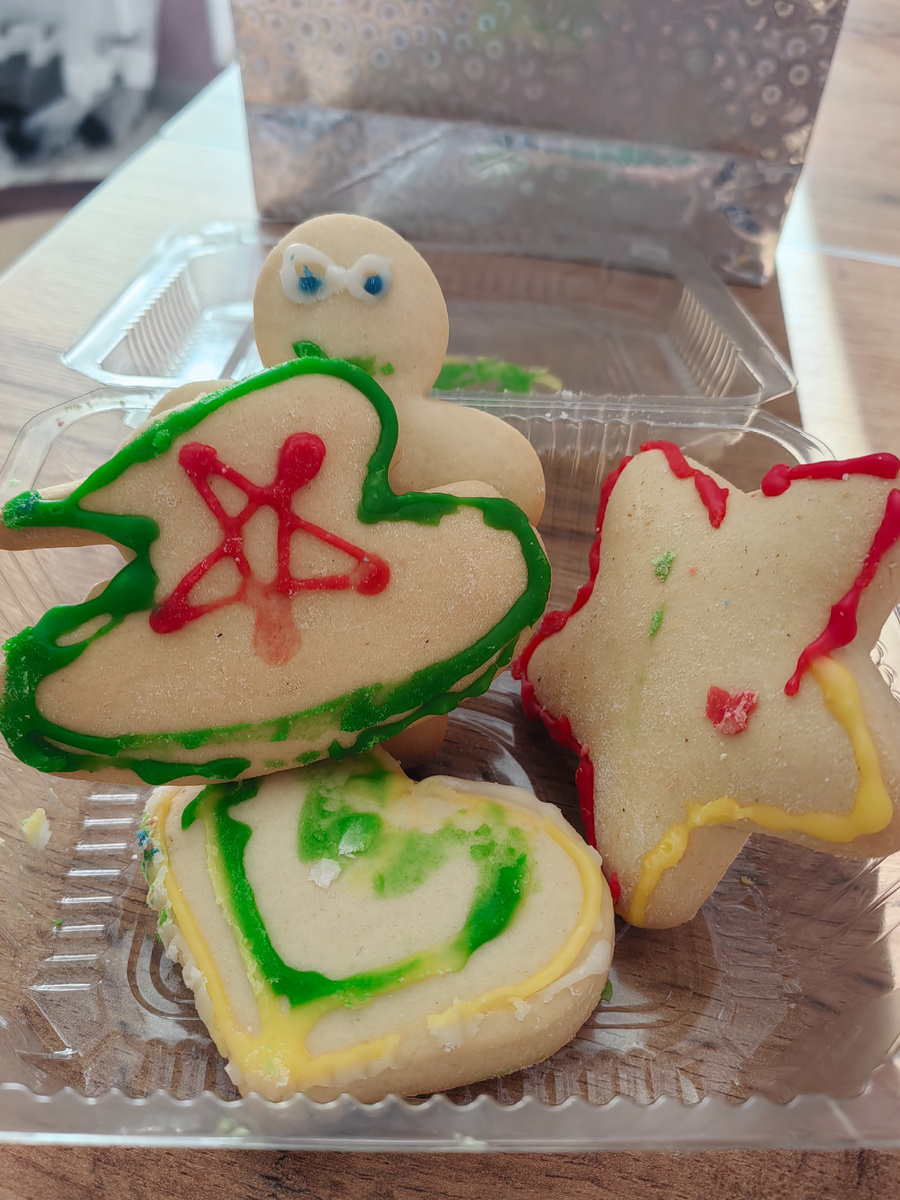 Пряники. Сердечко размазалось к упаковке