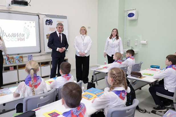    Миляев посетил в Туле школу, где учился руководитель полётом Гагарина