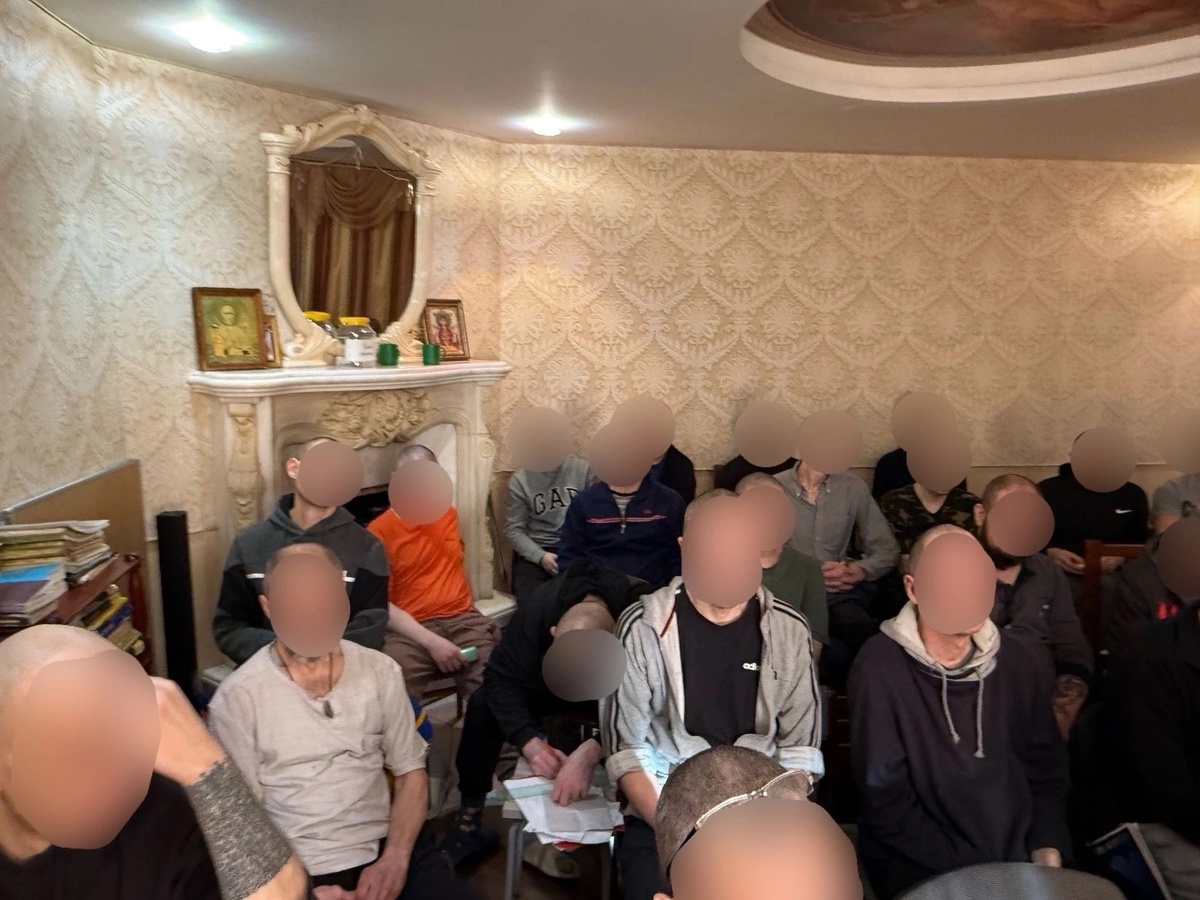 В реабилитационном центре «Верный шаг» в Екатеринбурге прошла лекция на тему «Профилактика ВИЧ-инфекции для уязвимых групп населения» и проведён экспресс-тест на ВИЧ методом ИФА (антитела).