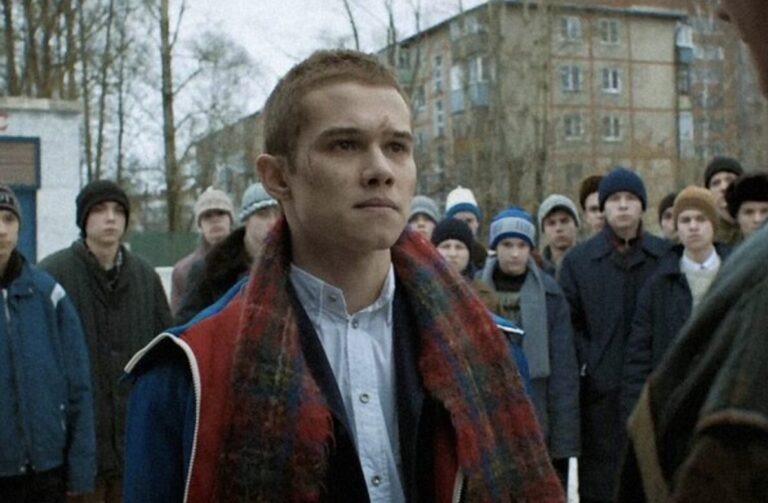    Фото: кадр из сериала "Слово пацана: кровь на асфальте" (реж.Жора Крыжовников, Тумач Продакшн, 2023г) Софья Чулкова