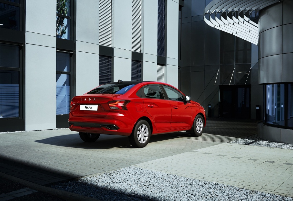 LADA ISKRA / lada.ru