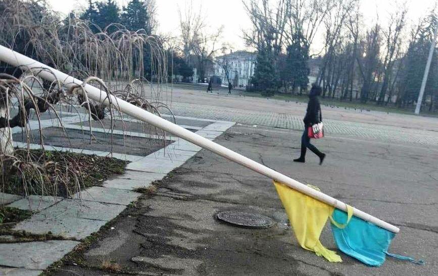    На Украине резко возросло число тех, кому не нравится направление развития страны — опрос КМИС