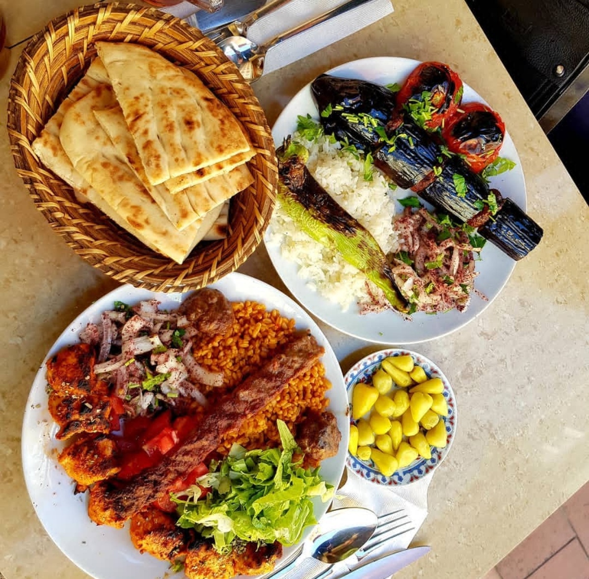 Наше первое знакомство с турецкой едой. 2018г.