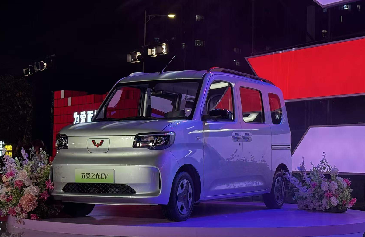 Выход на рынок Wuling Zhiguang EV