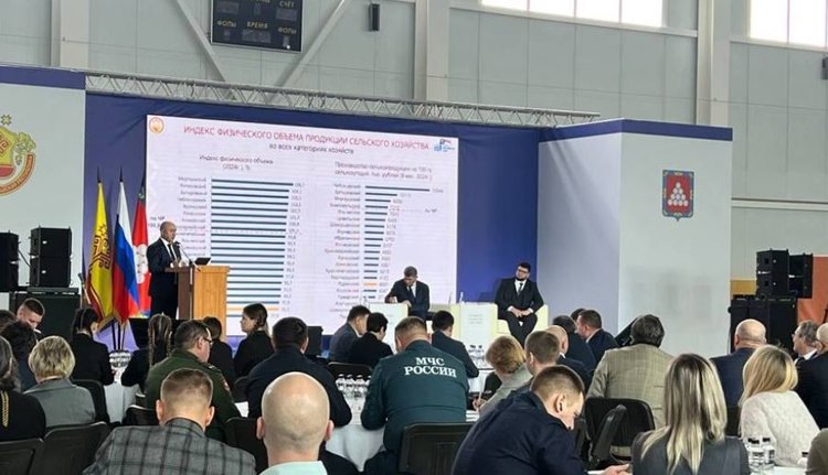    8 округов Чувашии за минувший год нарастили выпуск сельхозпродукции