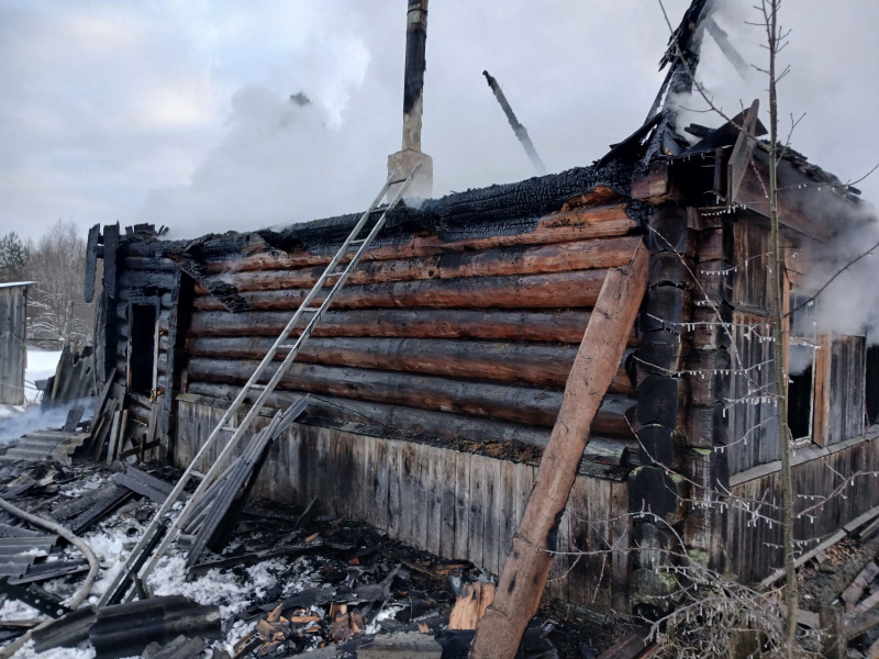    Пенсионерка погибла на пожаре в поселке КарелииГКУ РК "ОПС по Олонецкому району"