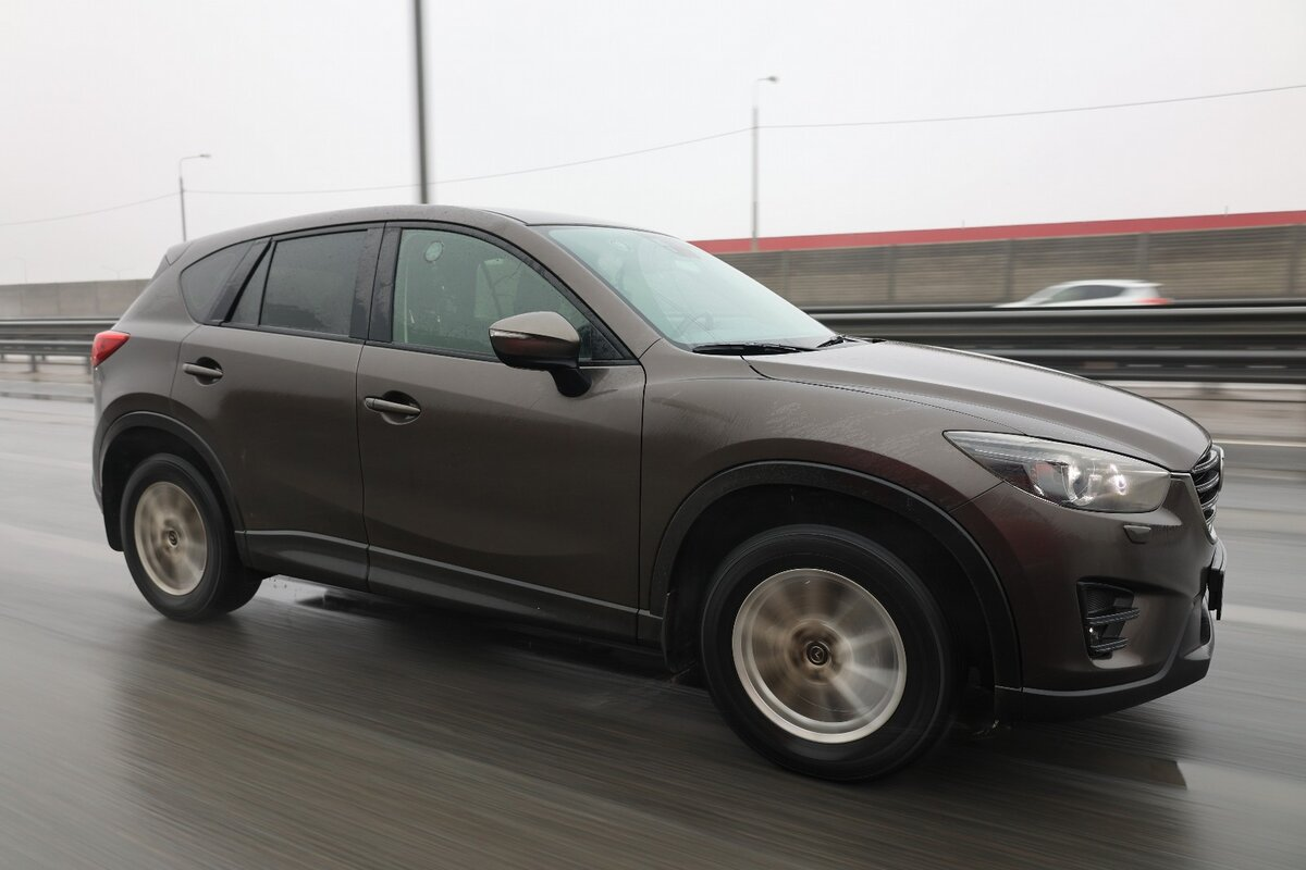 Mazda CX-5 - некогда один из самых продаваемых кроссоверов на российском рынке.