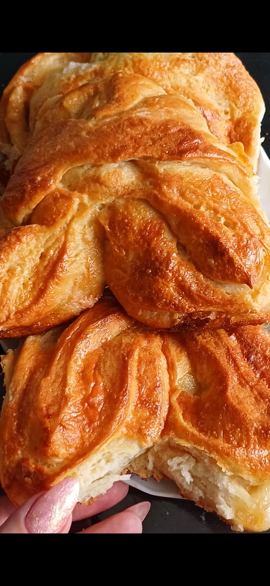 Смазать яйцом