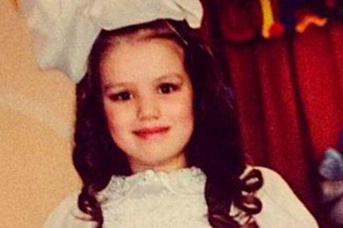 Люся Чеботина в детстве./Фото.rbc.ru