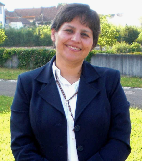 Глория Поло