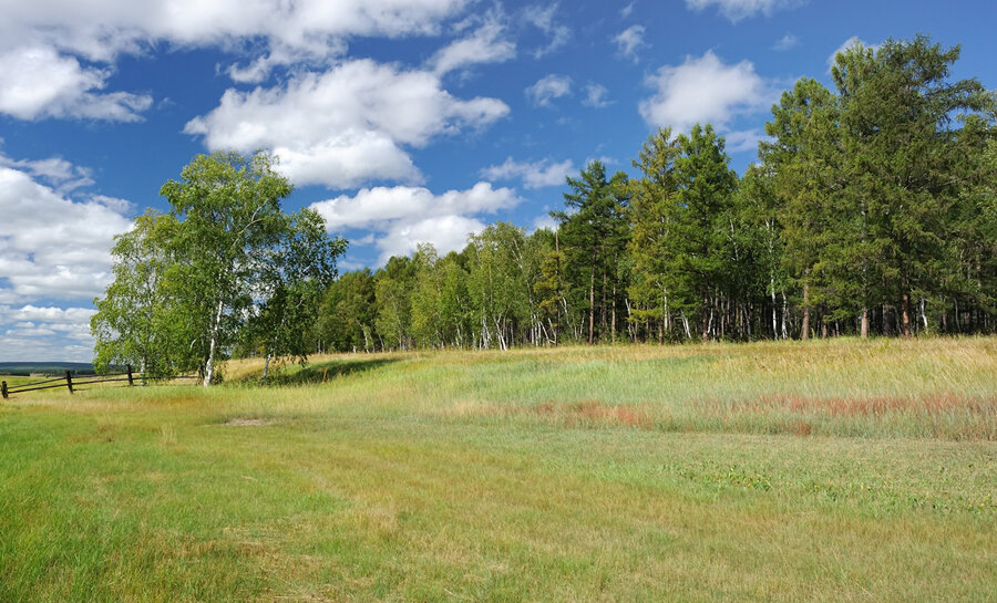 Долина реки Амга.