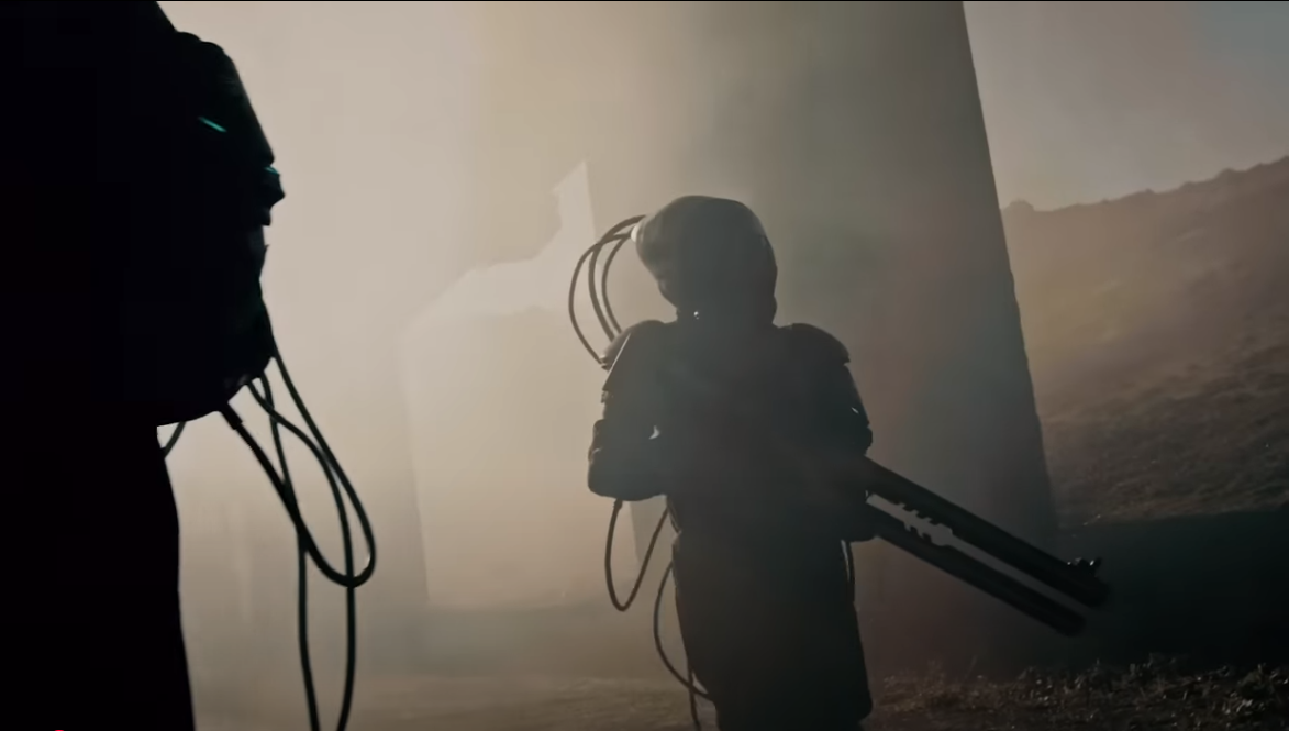 Вот, загадочно как-то выглядит это "снаряжение". Почему провода не уложены в какие-нибудь "рукава", "кабель-каналы", просто, не стянуты хомутами? (с) Кадр из фильма