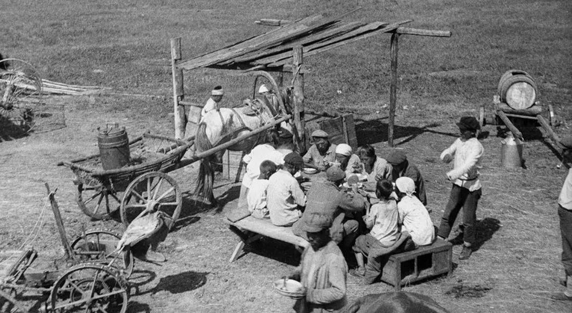 Летний полевой стан, 1940-е гг.