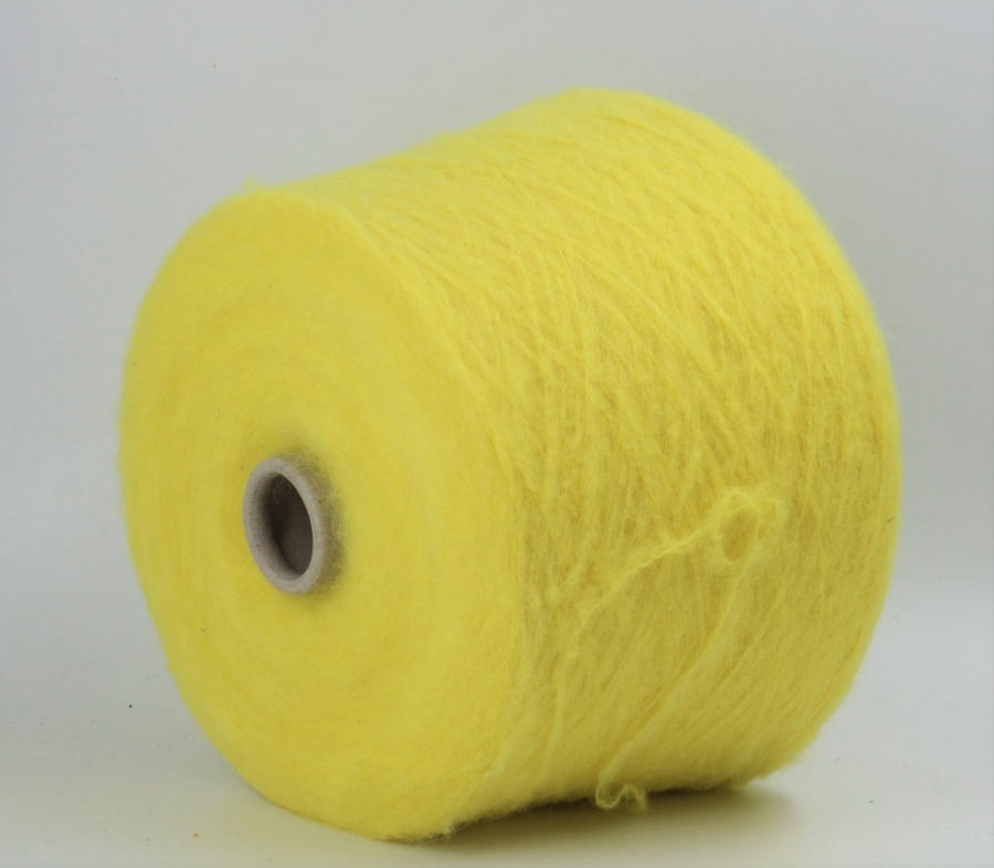 Метраж: 550м/100г, Состав: 42% беби альпака, 40% меринос эксрафайн,16% РА, 2% эластан