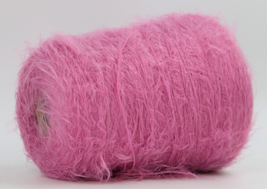 Метраж: 630м/100г, Состав: 100% РА лебяжий пух