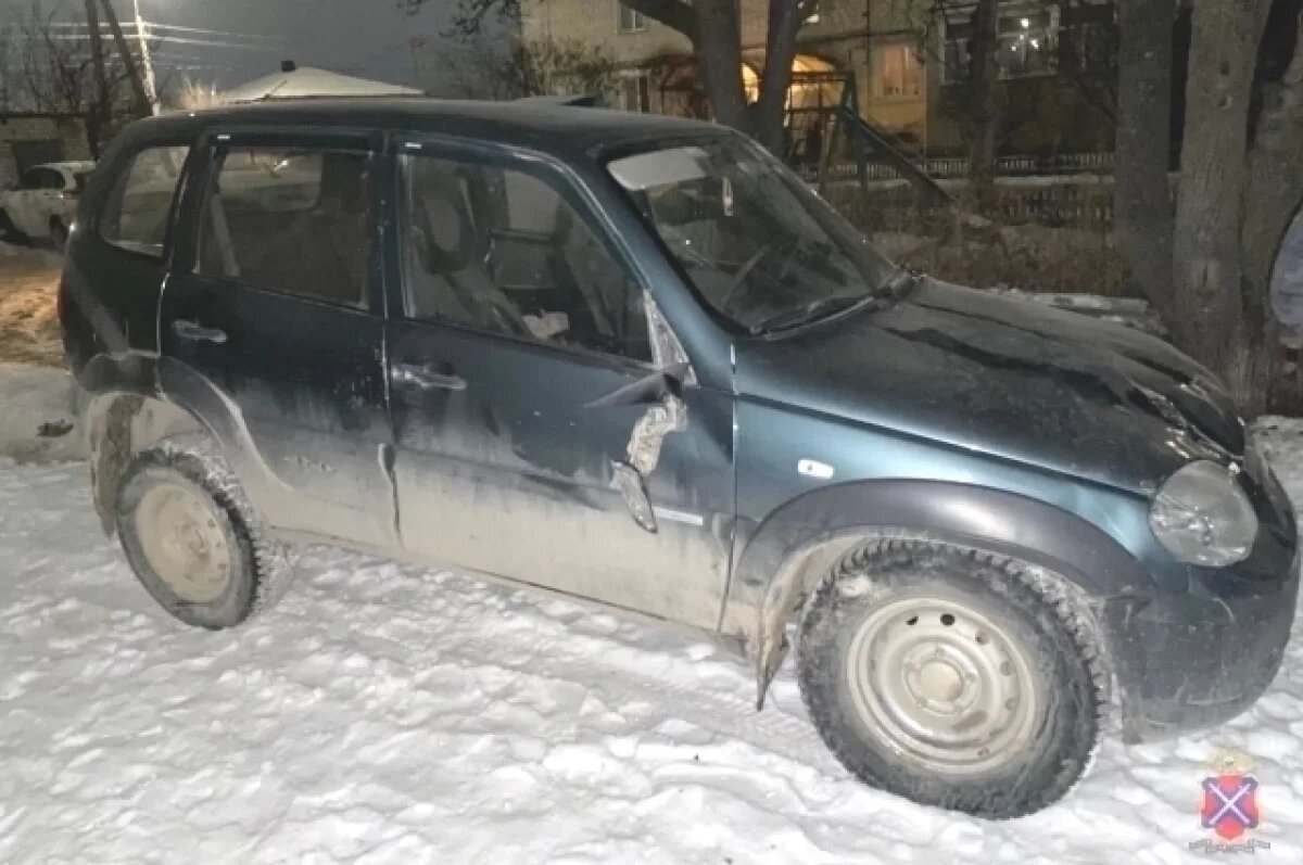    Под Волгоградом водитель поставил точку в конфликте наездом на приятеля