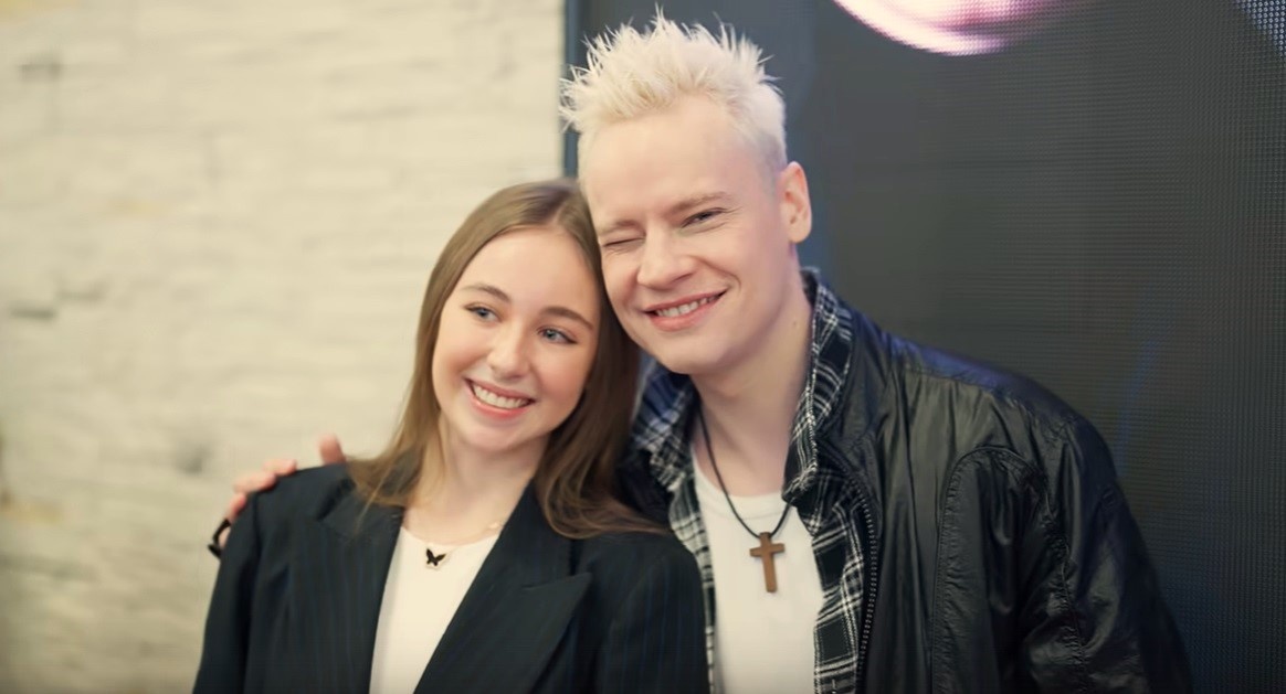 Кадр из клипа "Я останусь с тобой"