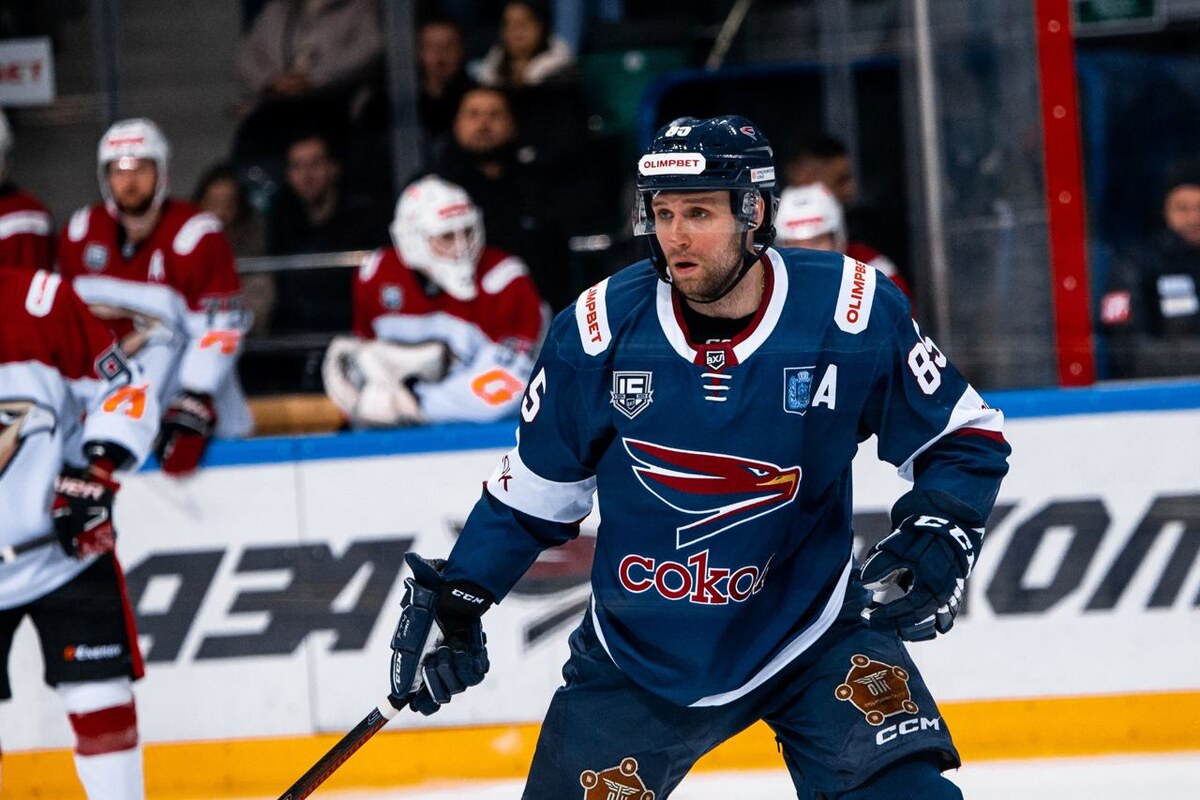     Красноярский «Сокол» уступил «Омским Крыльям» по буллитам