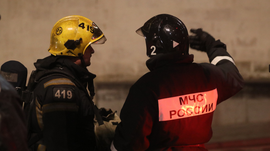    Фото: ИЗВЕСТИЯ/Андрей Эрштрем; Telegram/МЧС России /mchs_official; 5-tv.ru
