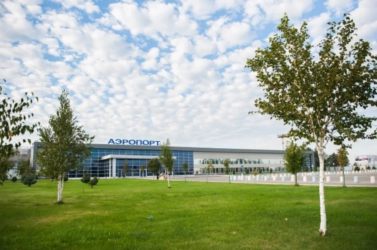    В аэропорту Астрахани ввели ограничения на прием и выпуск воздушных судов