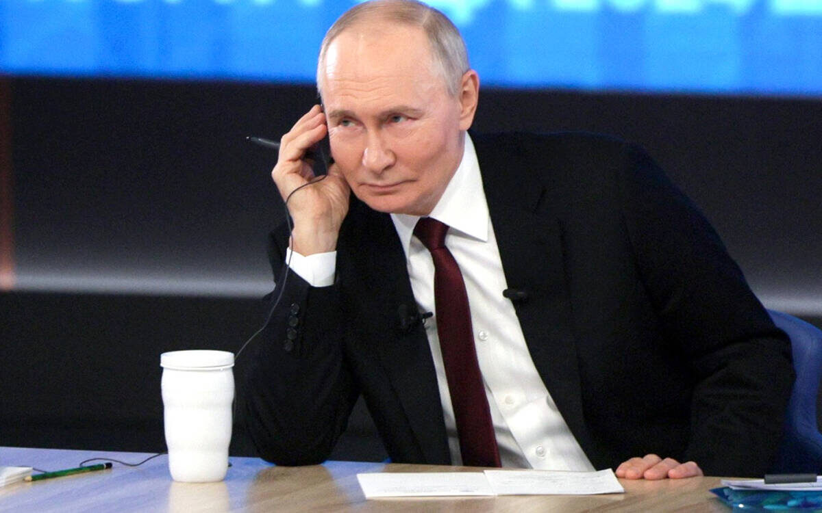 Дональд Трамп и Владимир Путин официально сообщили о своих телефонных переговорахФото: kremlin.ru