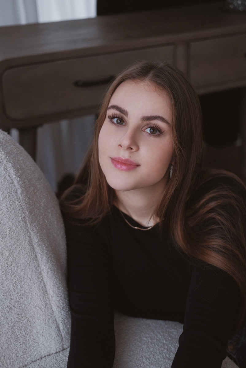 Фото с личной страницы соцсетей Эмилии Курье